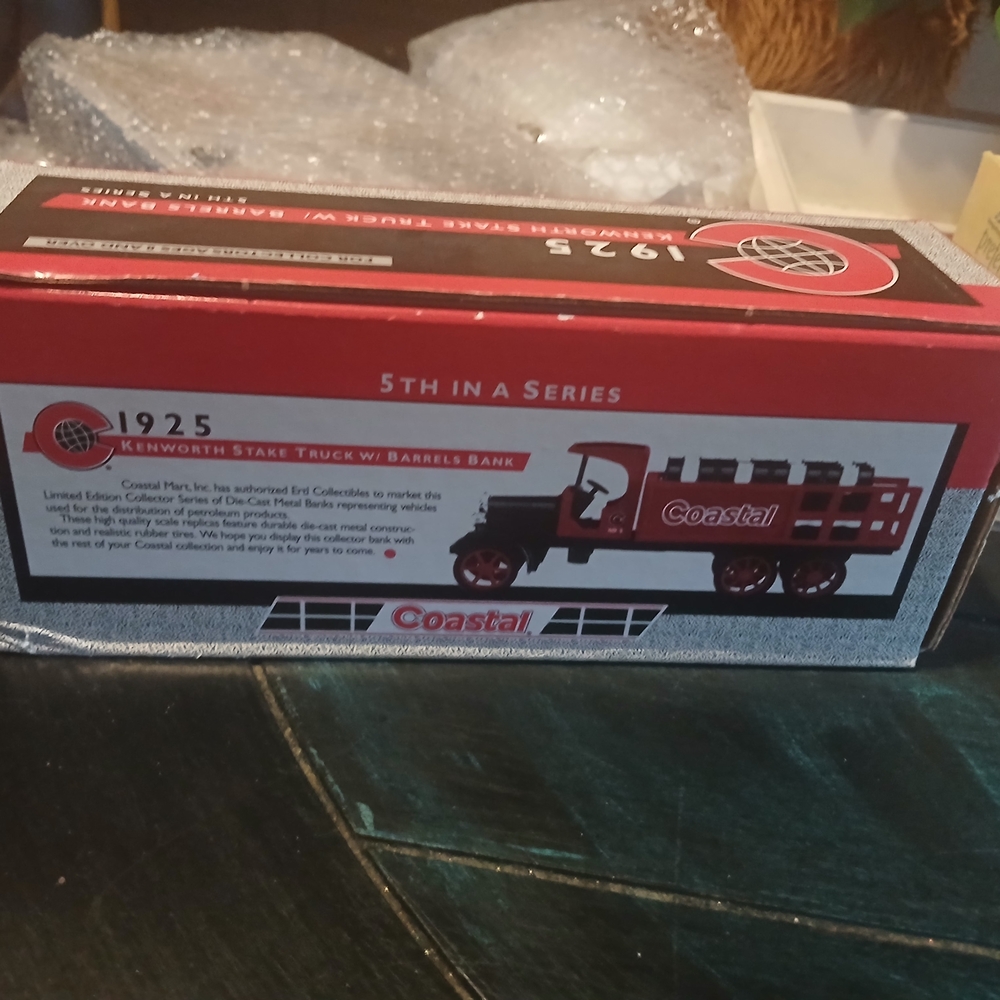 Coastal Red Kenworth Stake Truck Bank